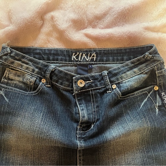 Y2k MiniSkirt with contrats white stitching 🧵 - Picture 2 of 6